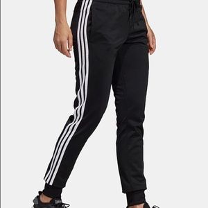 Women’s 3 Striped Adidas Pants size Medium